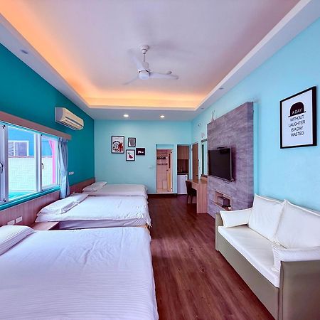 I Wow Bed and Breakfast Xiaoliuqiu Exteriör bild