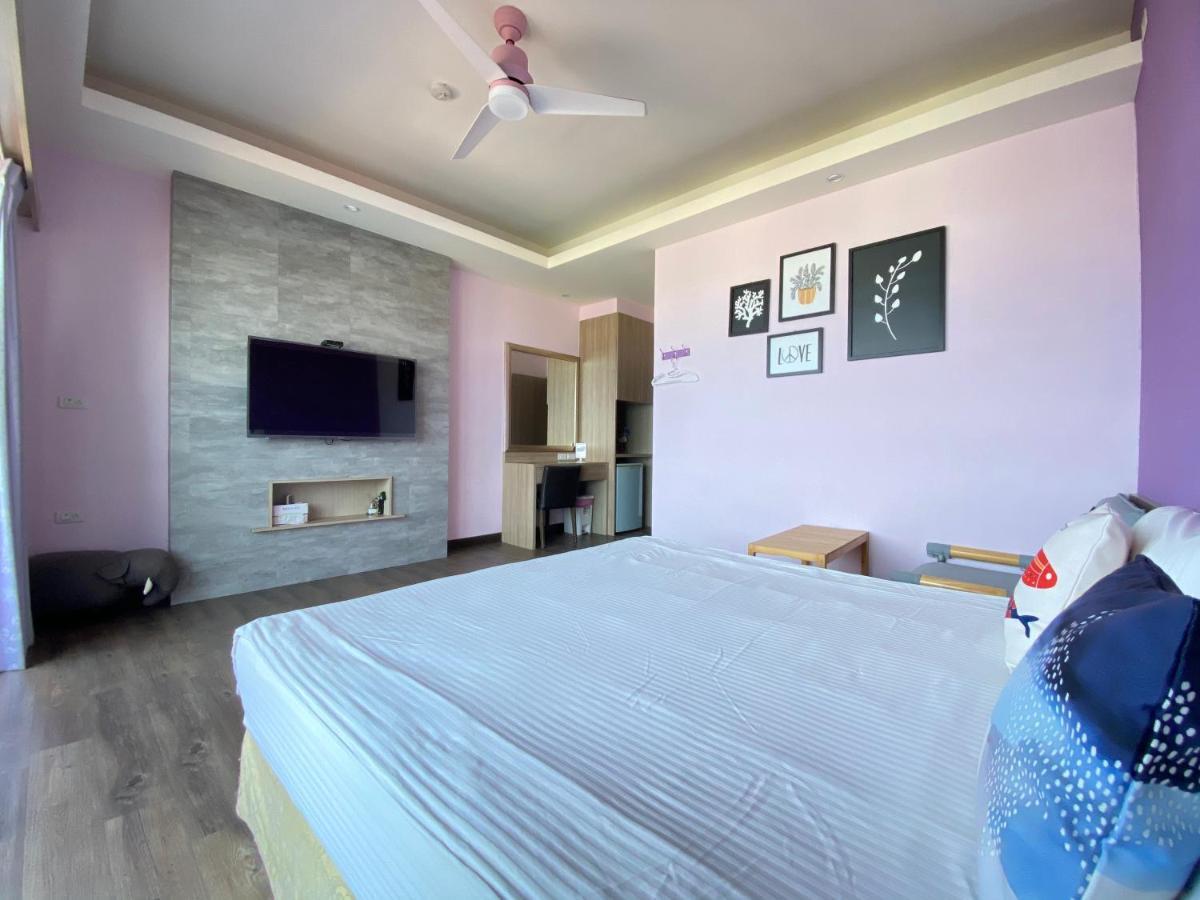 I Wow Bed and Breakfast Xiaoliuqiu Exteriör bild