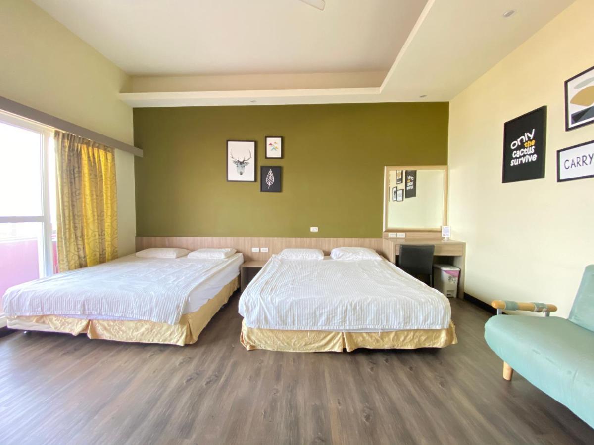 I Wow Bed and Breakfast Xiaoliuqiu Exteriör bild