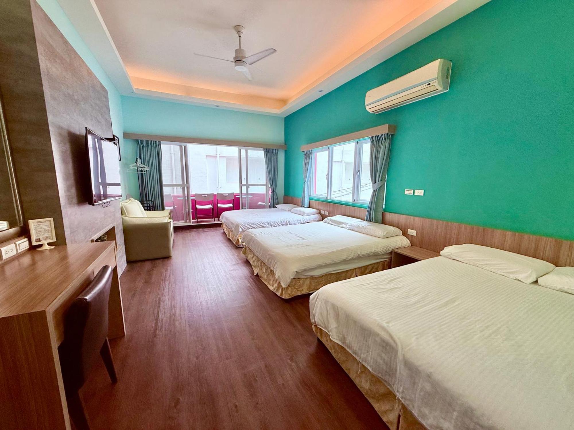 I Wow Bed and Breakfast Xiaoliuqiu Exteriör bild
