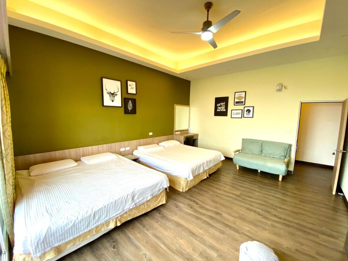 I Wow Bed and Breakfast Xiaoliuqiu Exteriör bild